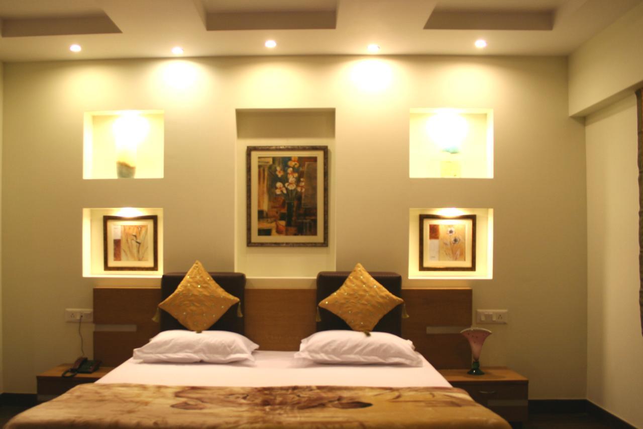 Hotel Elm Tree Amritsar Exterior foto